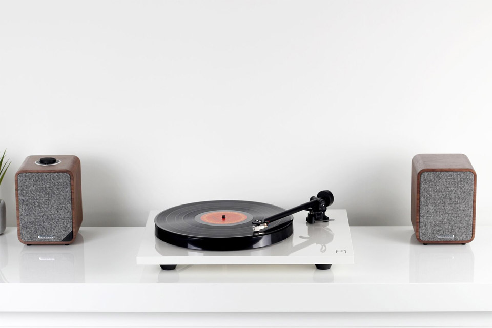 rega planar 1 plus sonos