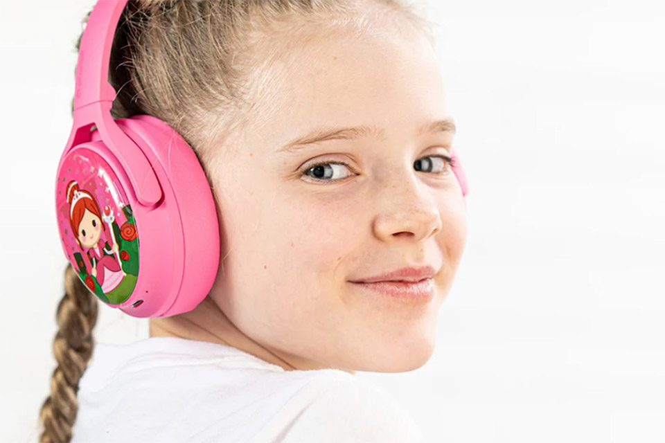 BuddyPhones Cosmos+ headphones for kids