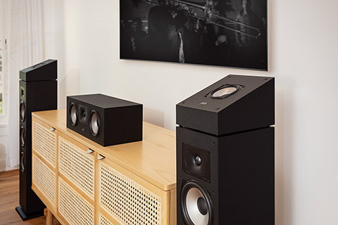 Polk Audio Monitor XT90 speakers