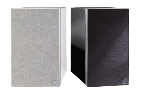 Definitive Technology D9 bookshelf speaker - Black and white