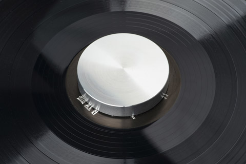 Pro-Ject Record Puck E record clamp - Silver lifestyle