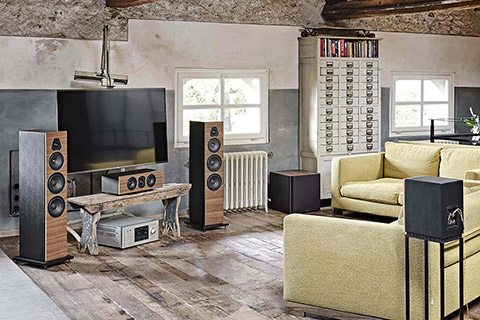 Sonus faber Lumina V floorstanding speaker -  Walnut lifestyle