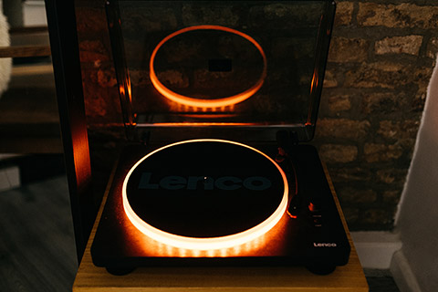Lenco LS-50LED turntable with speakers and lights