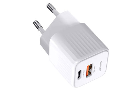 2-way USB-A / USB-C charger (20W PD/QC 3.0), white