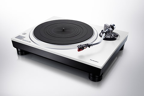 Technics SL-1500C turntable, incl. 2M red pick-up, white