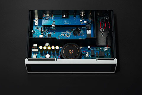 HiFi Rose Rose RS130 network stransport, inside