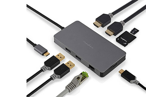 USB-C multiport adapter - Lifestyle