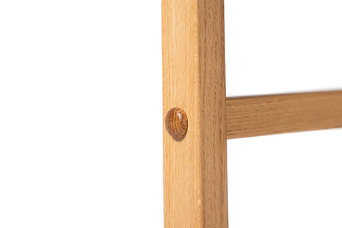 Kristian Juul SIKA TV stander, oak