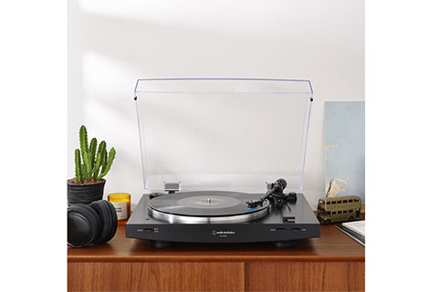 AT-LP3XBT fully automatic turntable - Liffestyle