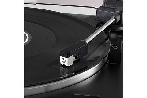 AT-LP60X fully automatic turntable - Lifestyle