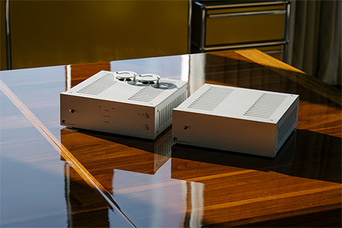 Pro-Ject Amp Box RS2 amplifier-Sølv-Lifestyle