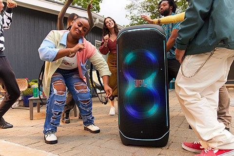 JBL Partybox Ultimate Party speaker - Lifestyle