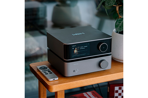 WiiM Remote 2 - Lifestyle