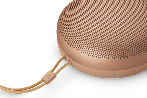 B&O Beosound A1 3rd Gen speaker - Honey tone