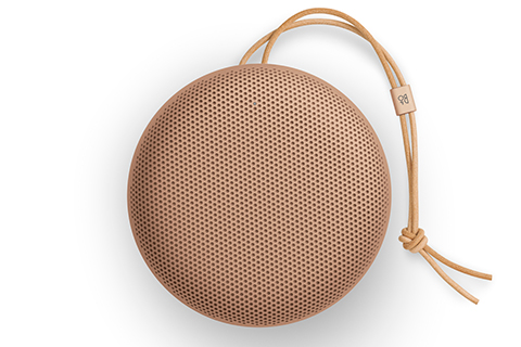 B&O Beosound A1 3rd Gen speaker - Honey tone
