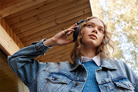 Sudio K2 Wireless over-ear ANC headphones - Lifestyle
