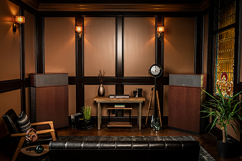 Klipsch Heritage Klipschorn AK7 Speaker - Lifestyle