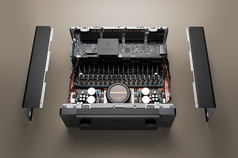 Marantz AV 20 Power Amplifier 13.4 Channels - Lifestyle