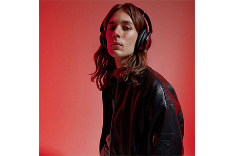 Valencia wireless over-ear ANC headphones - Lifestyle