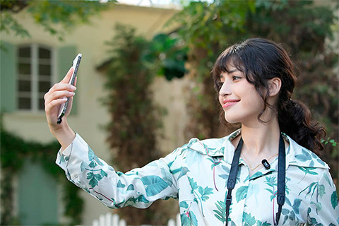 Boya Microphone Mini Wireless X2 - Lifestyle