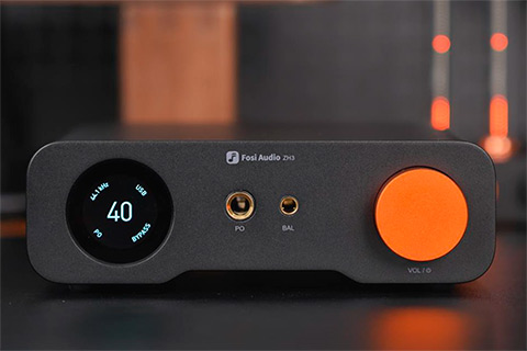 Fosi Audio ZH3 Headphone Amp (DAC) - Front - Lifestyle