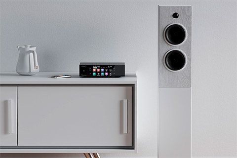 Eversolo T8 Streaming Transport - Lifestyle