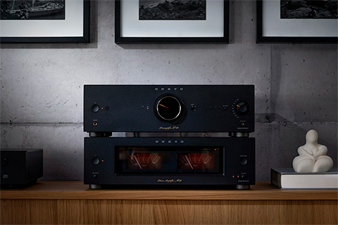 Onkyo Icon M-80 Power Amplifier - Lifestyle