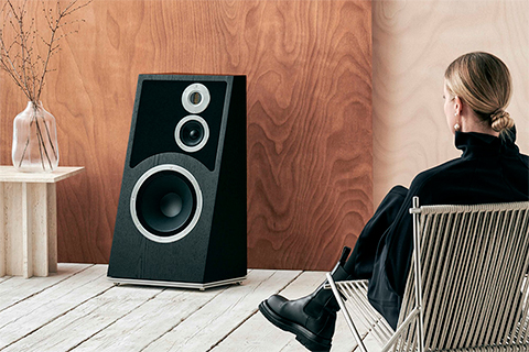 Audiovector Trapeze Floorstanding Speaker - Lifestyle