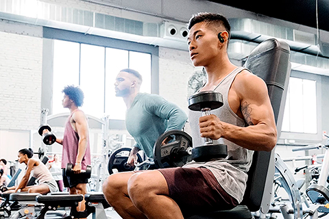 JBL Endurance PEAK 4 Wireless in-ear headphones - Lifestyle