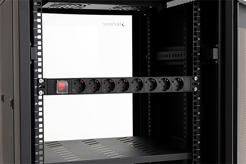 Pro EU Power Plug 8 Schuko