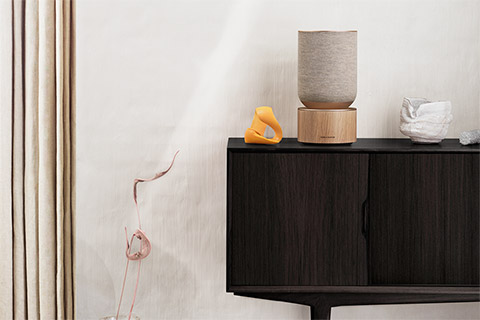 B&O Beosound Balance speaker, natural oak