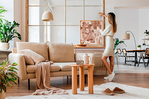 Sangean WR-7 PLUS Compakt Rechargeable portable radio with Bluetooth - Lifestyle