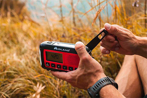 Midland ER250BT FM/AM Emergency radio with flashlight (2.600 mAh) - Lifestyle