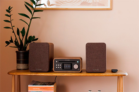 Pure Classic Stereo Mini System (FM/DAB+, Internet Radio , CD, BT) - Walnut - Lifestyle