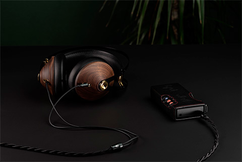 Meze Audio 99 Classics 2nd Gen Headphones - Lifestyle