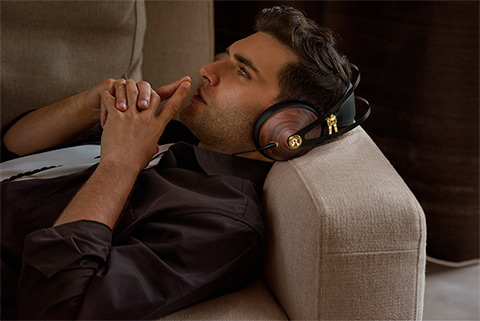 Meze Audio 99 Classics 2nd Gen Headphones - Lifestyle