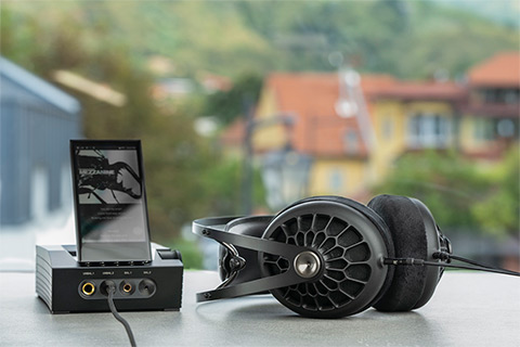 Meze Audio 150 Aer Headphones - Lifestyle