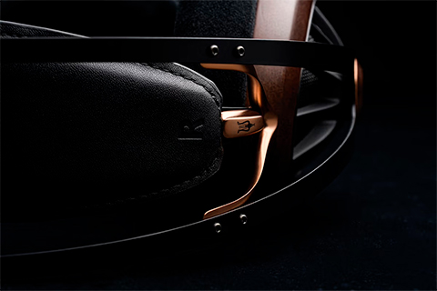 Meze Audio 109 Pro Headphones - Lifestyle