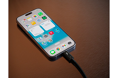 CalDigit Thunderbolt 5 Cable - Lifestyle