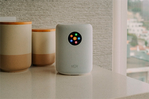 WiiM Sound, White - Lifestyle