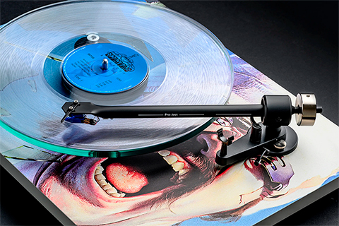 Pro-Ject Scorpions Limeted Special Edition Turntable - Lifestyle