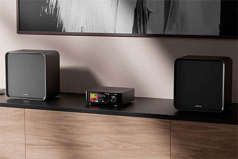 Eversolo SE100 Bookshelf Speakers - Lifestyle