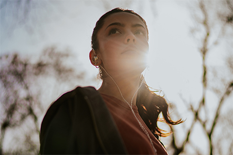 Meze Audio Alba In-Ear Earphones - Lifestyle