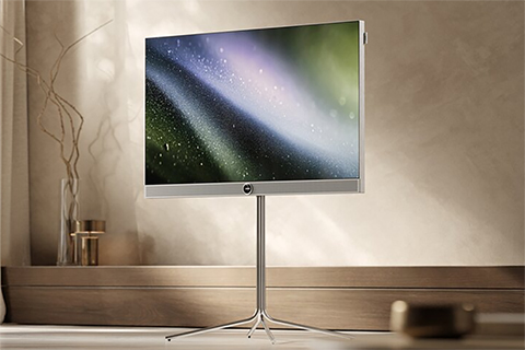 LOEWE Vega 4K smart TV - Lifestyle