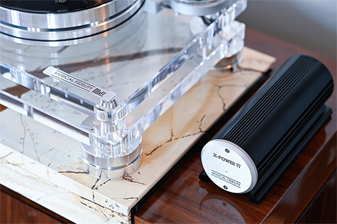 Musical Fidelity X-Power TT Turntable Power Supply For (S/S2, M6xTT, M8xTT) - Lifestyle