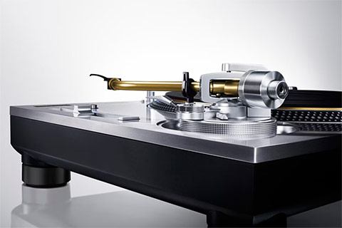 Technics SL-1200GME turntable, without pick-up - Silver