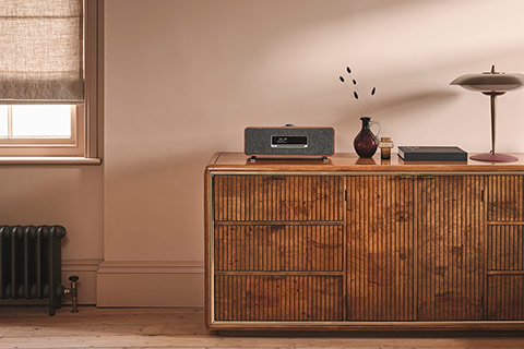Ruark Audio R3S - Walnut