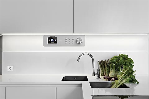 Lenco KCR-2014 Internet Radio For The Kitchen | White (FM) - Lifestyle