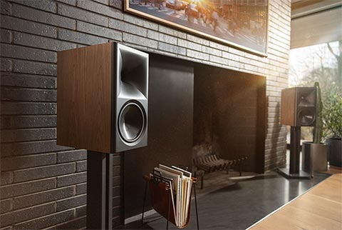 Klipsch The Sevens II Powered Monitor Speakers - Walnut - Lifestyle