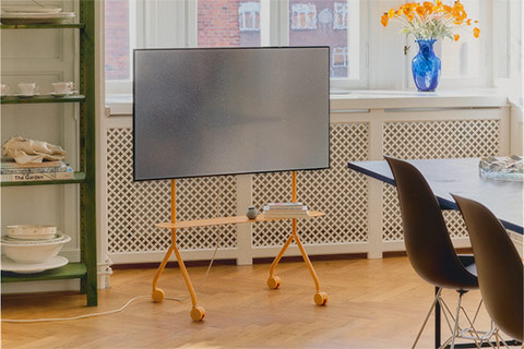 Moon Light TV stand with wheels - Lifestyle